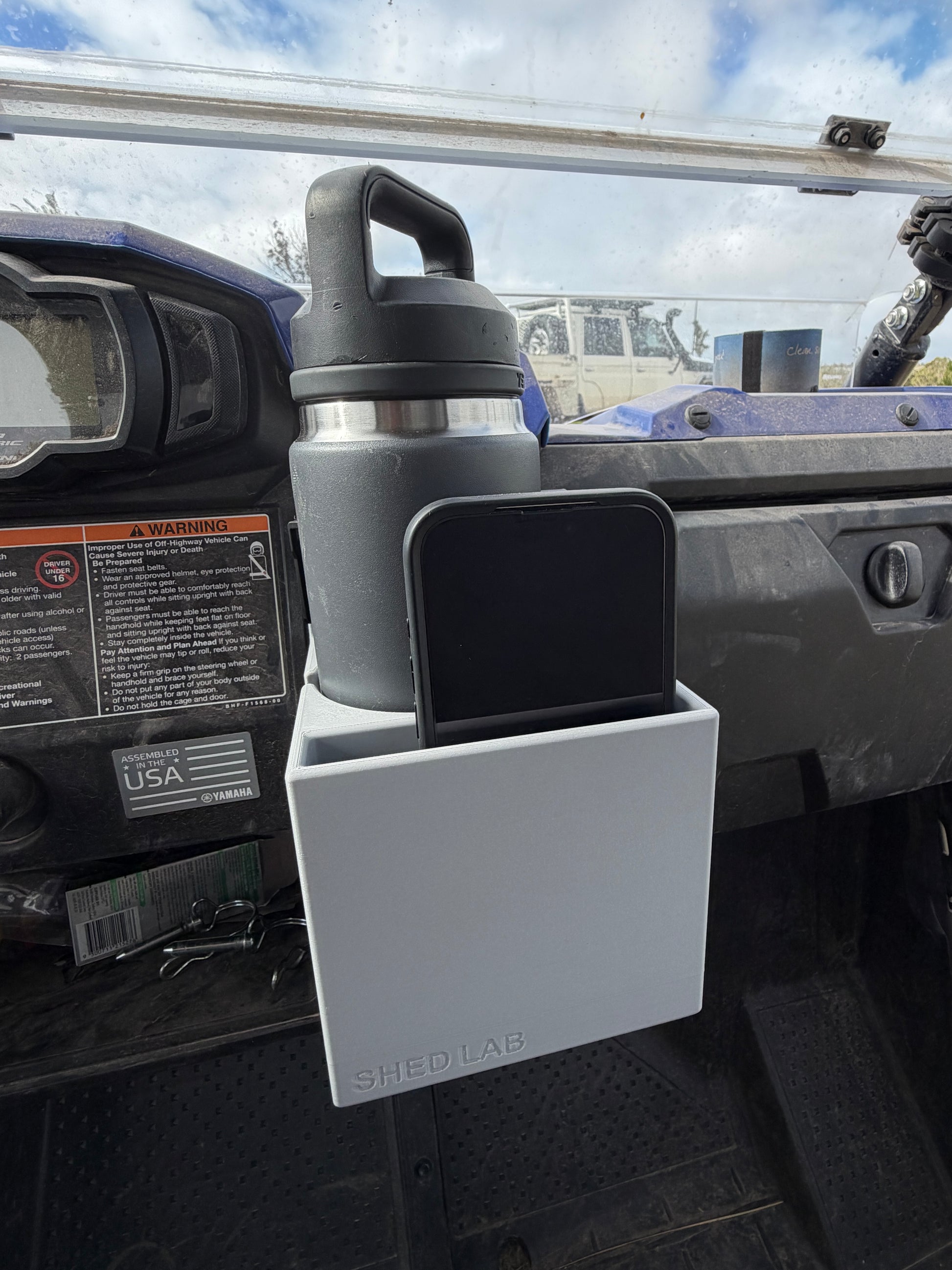 Yamaha Viking Bottle Holder installed – front view